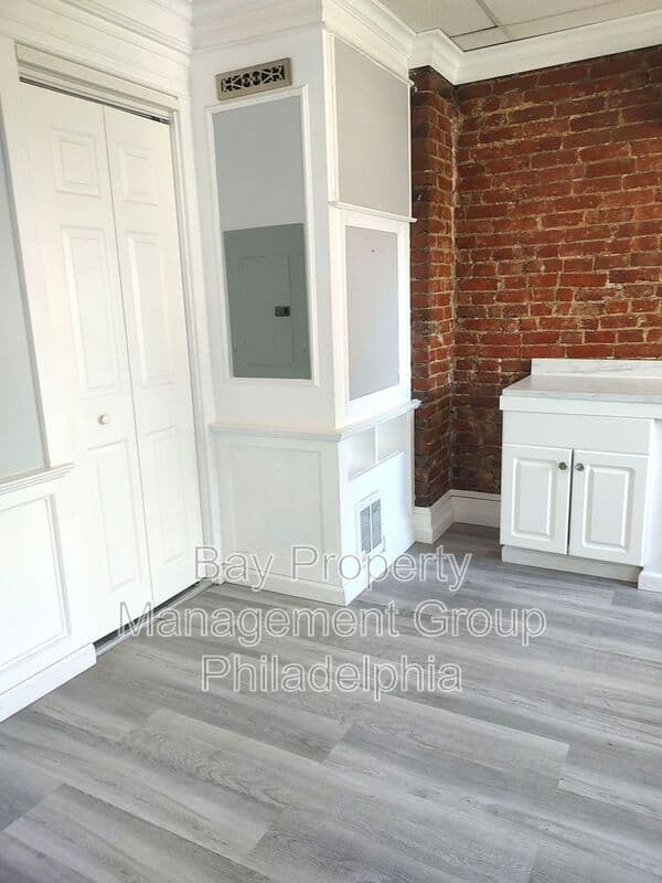 Philadelphia Condo: 1003 S 13th St
