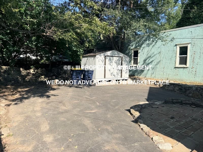 Kansas City House: 4328 Terrace Street