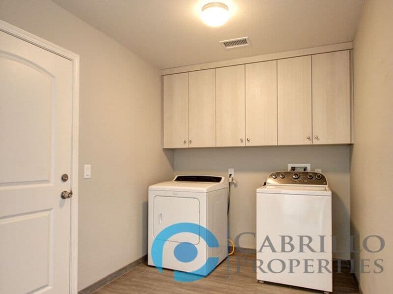 Lemon Grove House: 3050 Julielynn Way
