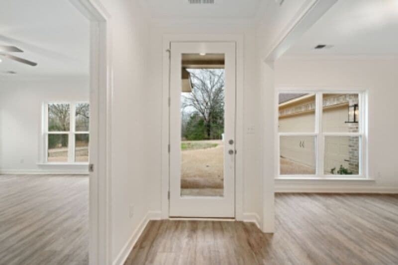 Byhalia House: 31 Scattered Oak Drive