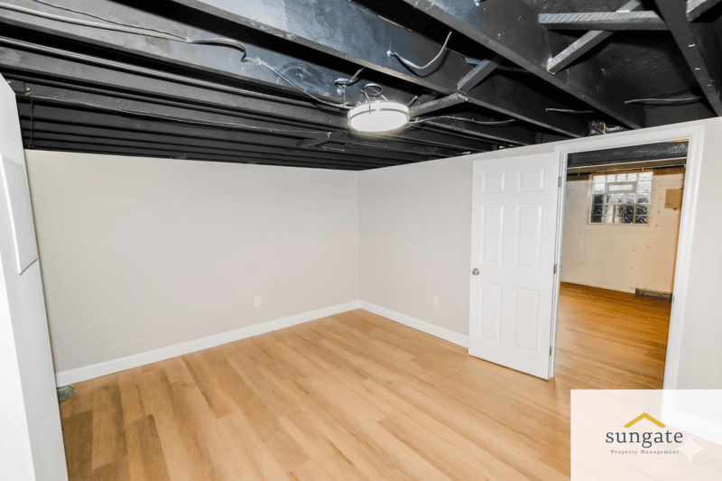 Baltimore Townhome: 3427 N Point Rd
