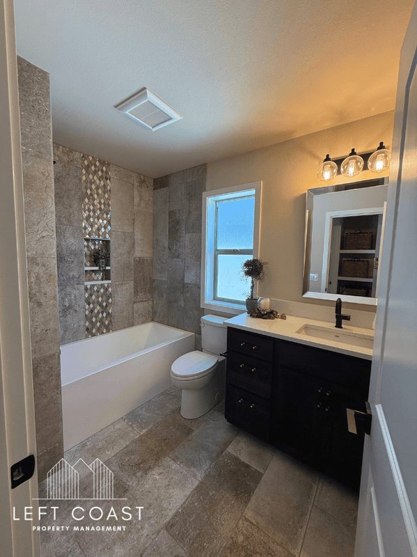 Newport Condo: 811-829 SW 13th Street - 812