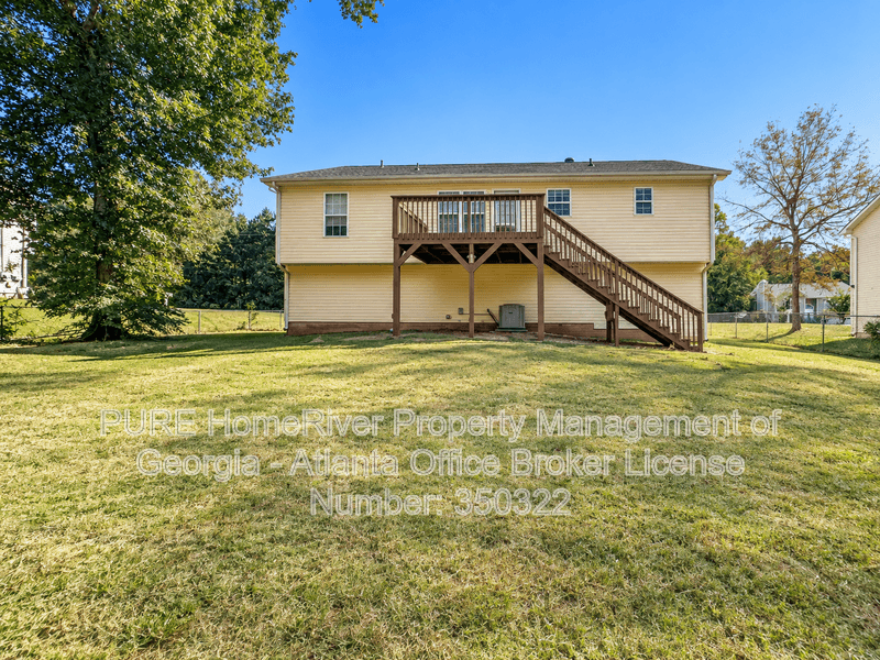 Temple House: 121 Maplewood Dr