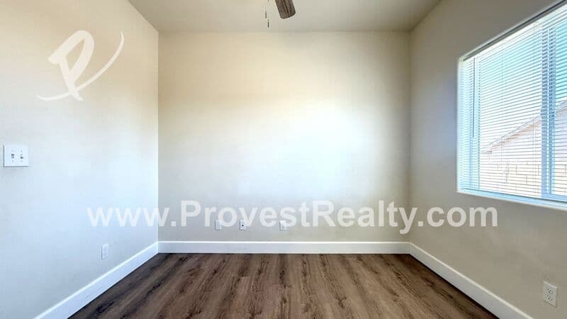 Apple Valley House: 20125 Zuni Rd