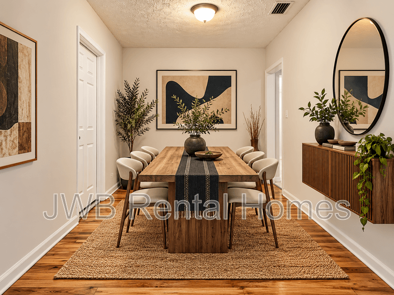 Jacksonville House: 4672 Sussex Ave