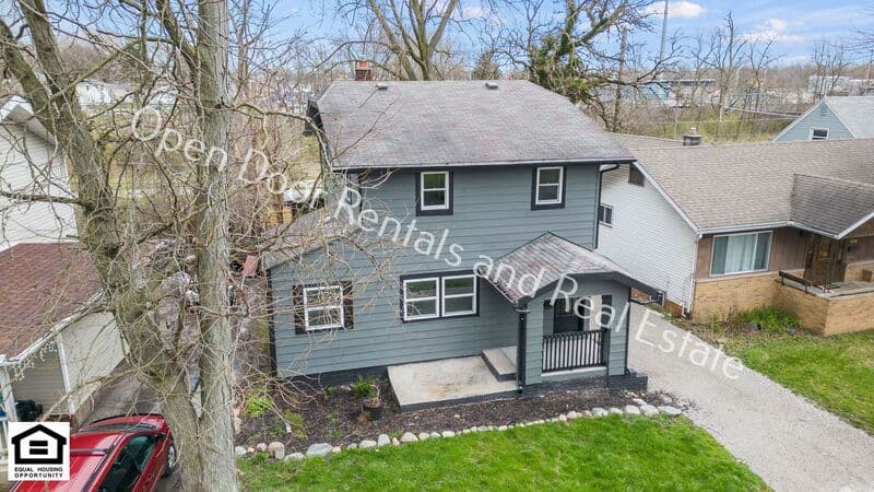 Fort Wayne Condo: 2144 Edgehill Ave