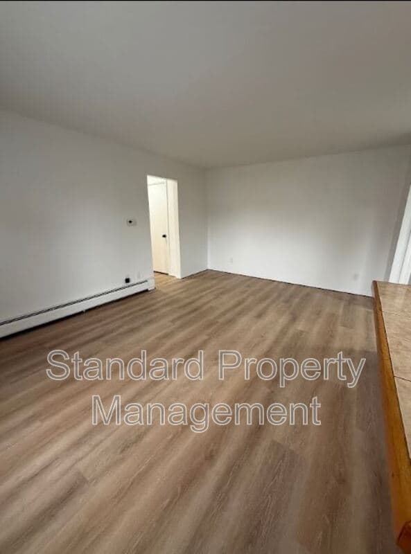 Rochester Condo: 2608 Dewey Ave (Apt 7)