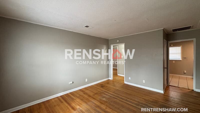 Memphis House: 5022 Byron Rd