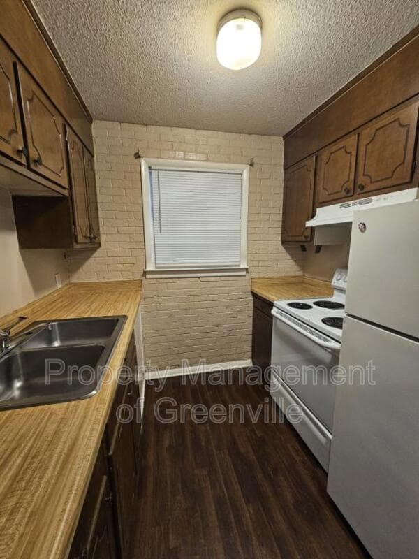 Greenville Condo: 6526 White Horse Rd