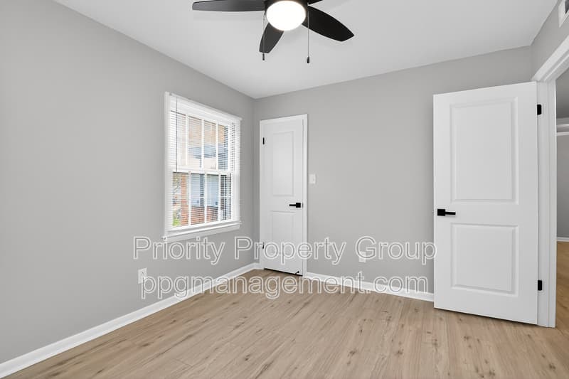 Charlotte Condo: 4601 Coronado Drive Apt B