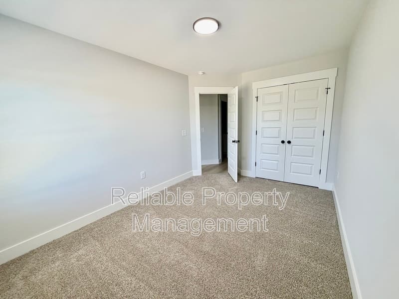 Wilson Mills Townhome: 100 Parker St