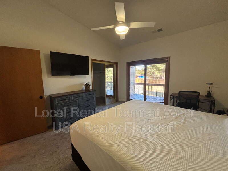 Flagstaff House: 2340 N Plateau Dr