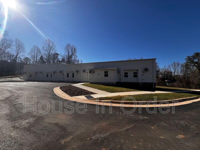 Rutherfordton House: 200 Cowan St.