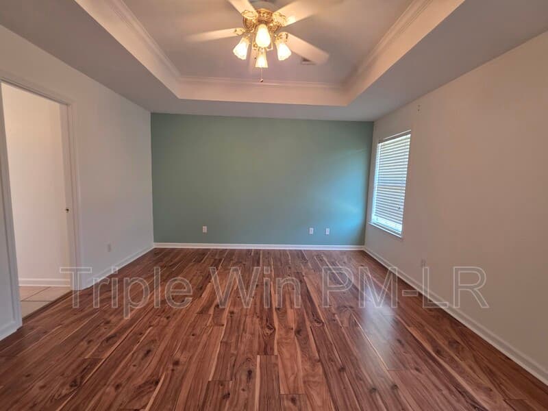 Cabot House: 26 Stonewood Drive
