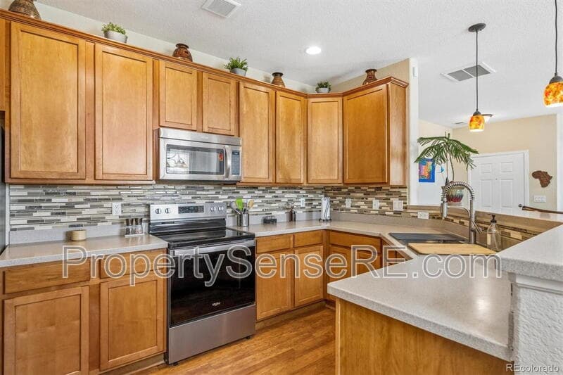 Aurora Townhome: 642 S Norfolk Way