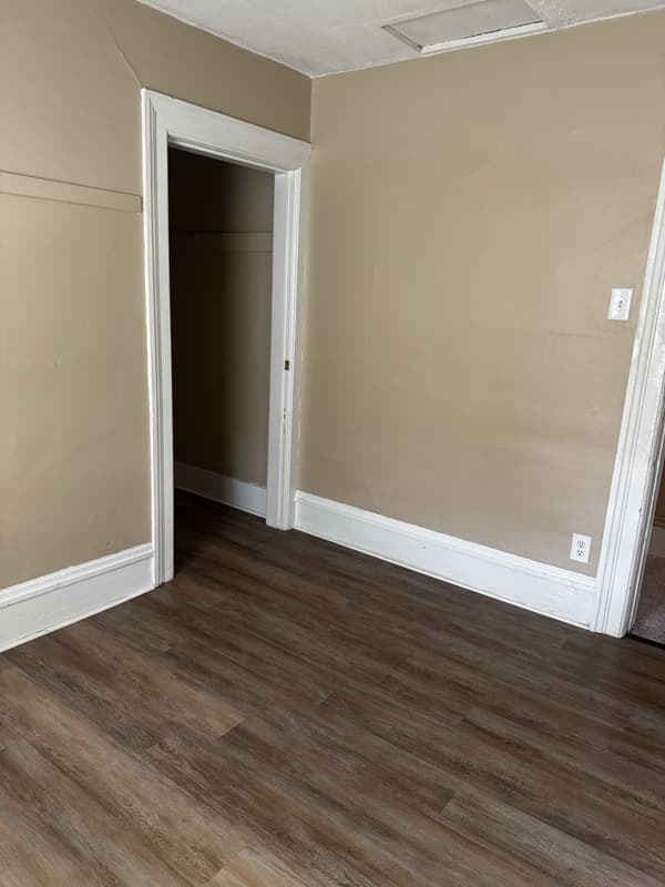Ypsilanti Condo: 716 Pearl Street