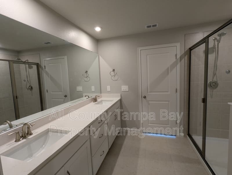 Lutz Townhome: 26122 Fantasy Sky Lane