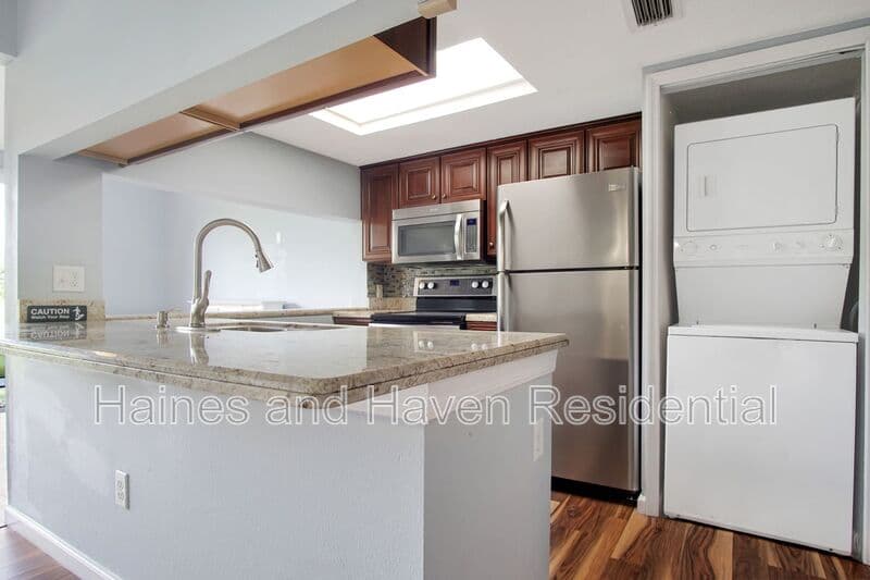 Davenport Townhome: 154 Orchid Dr