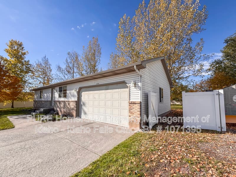 Ammon House: 1684 Wildwood Ln