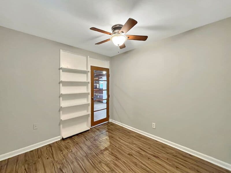 San Diego House: 3477 Aveley Place
