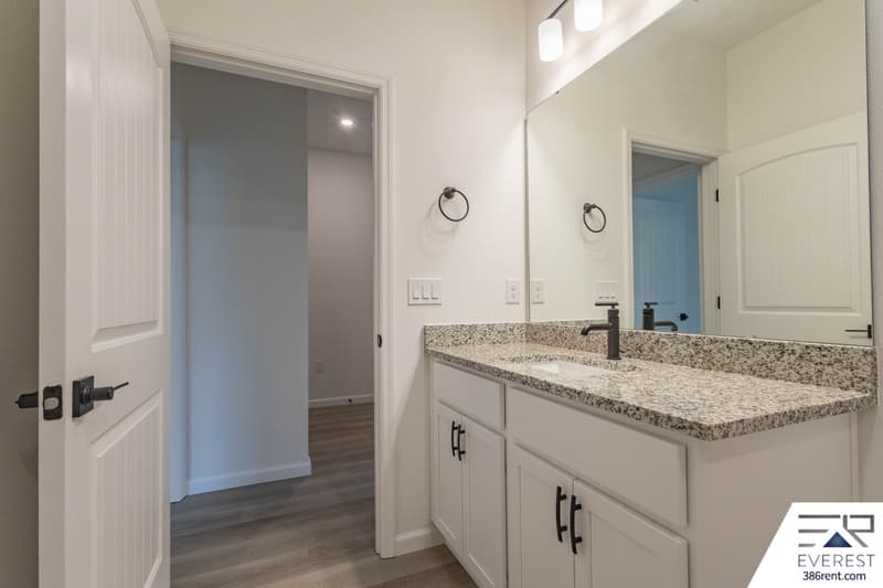 Palm Coast House: 30 Beckner Ln