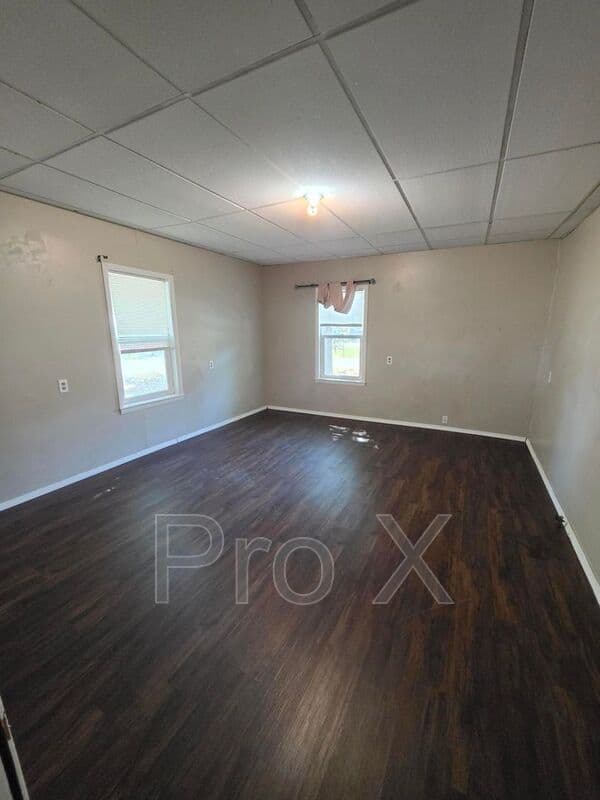 Lamar House: 1209 Poplar