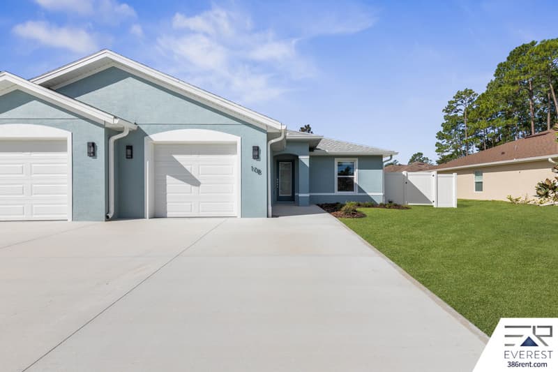 Palm Coast House: 10 Llovera Pl
