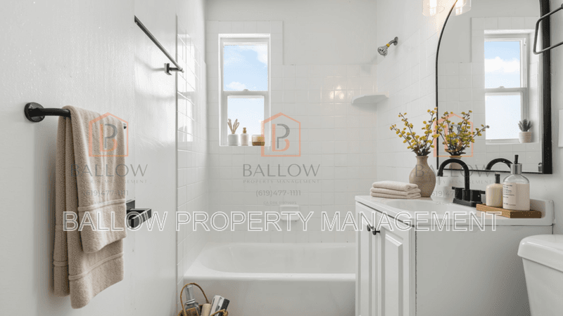 San Diego House: 2915 Ulric Street