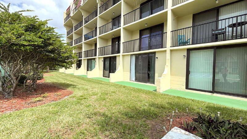 Daytona Beach Condo: 1437 North Atlantic Avenue