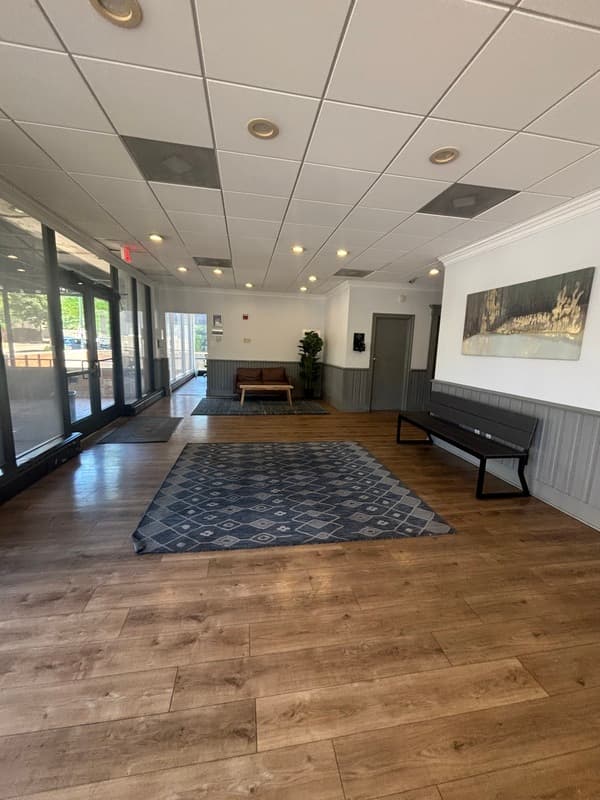 Richmond Condo: 311 w Franklin St
