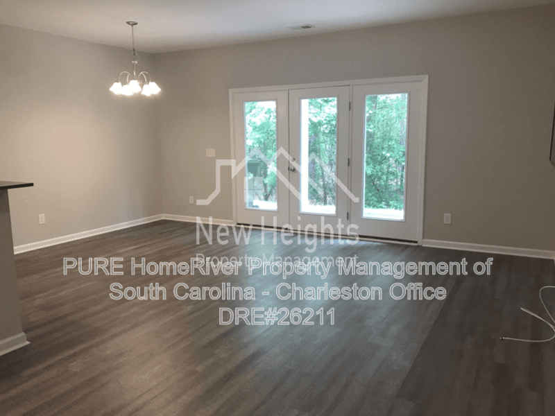 Goose Creek House: 160 Buchanan Cir