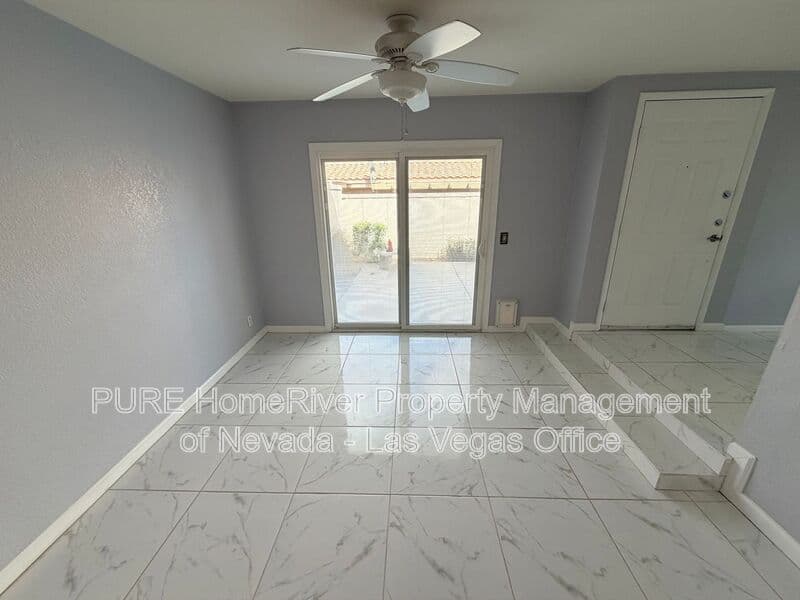 Henderson House: 2832 Mill Point Dr.