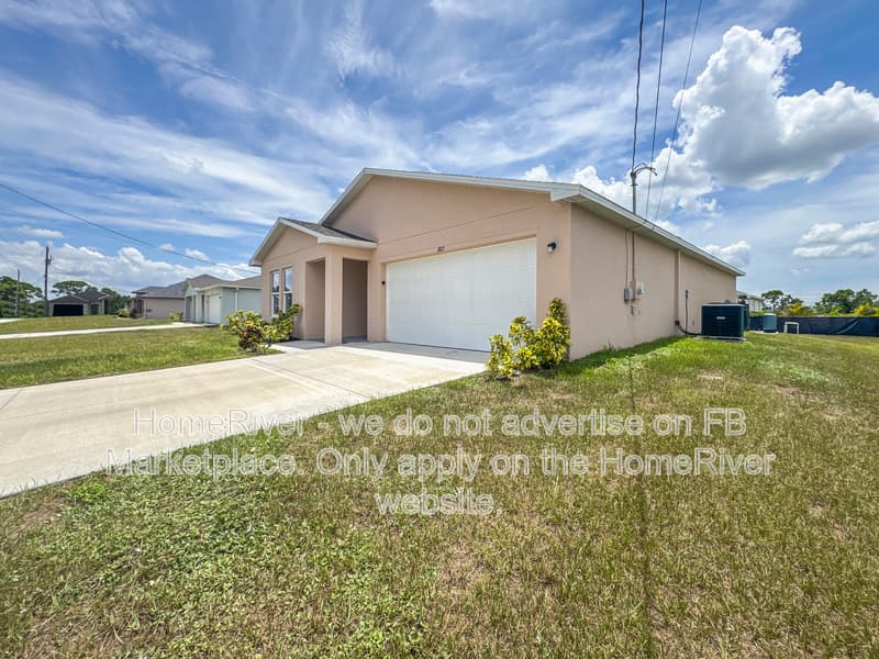 Cape Coral House: 1822 NW 27th Ter