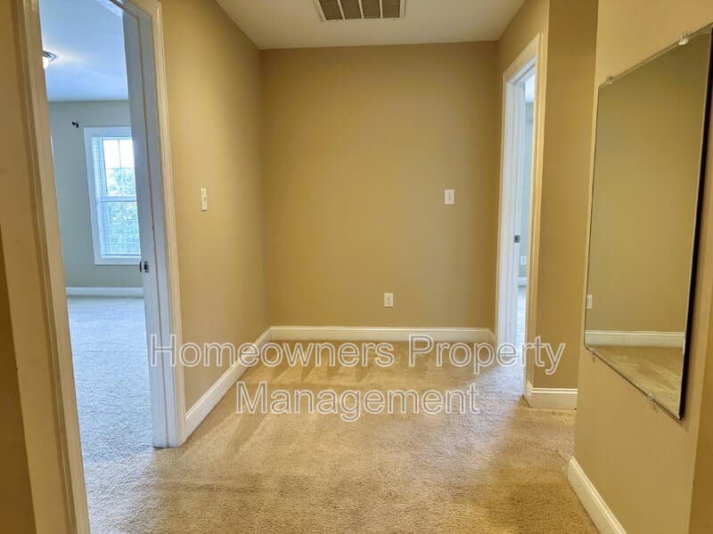 Fayetteville House: 4041 Windy Fields Dr