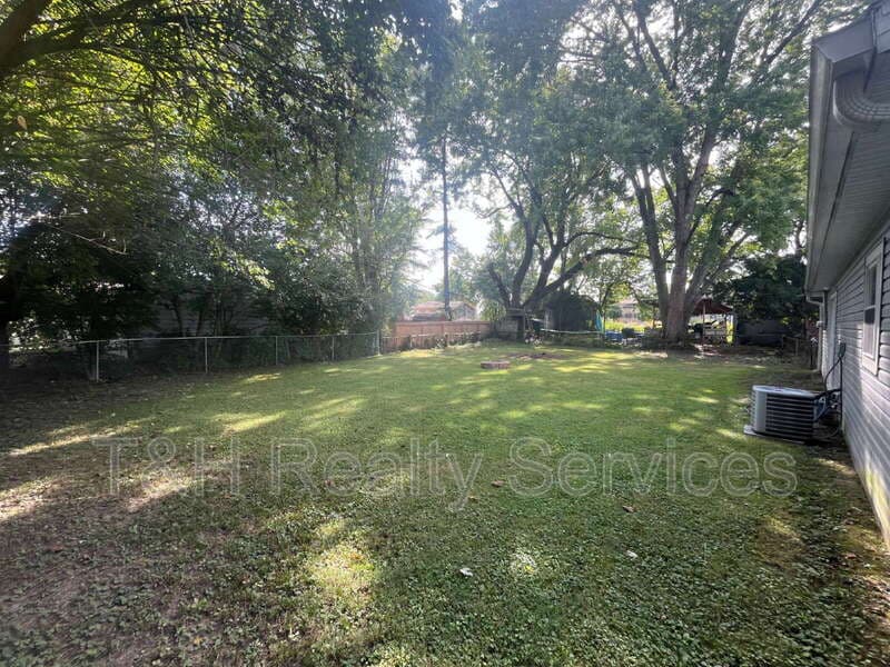 Indianapolis House: 3831 Bennett Drive