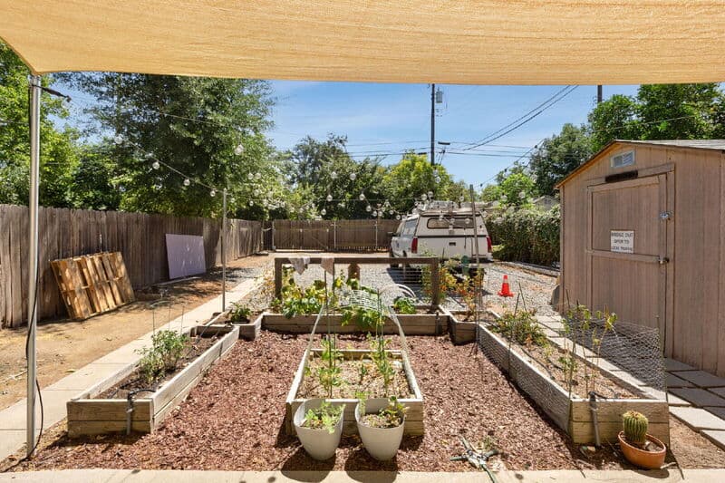 Sacramento Condo: 3624 2nd Avenue