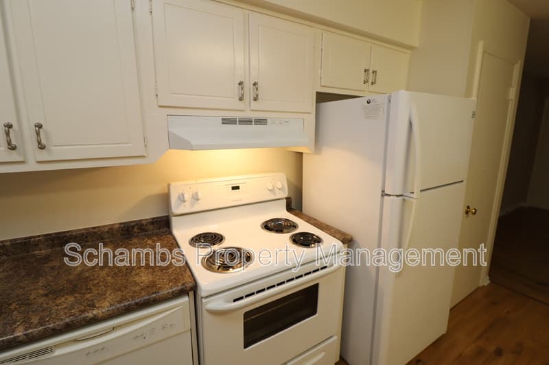 Raleigh Condo: 6116 Deerwood Pl