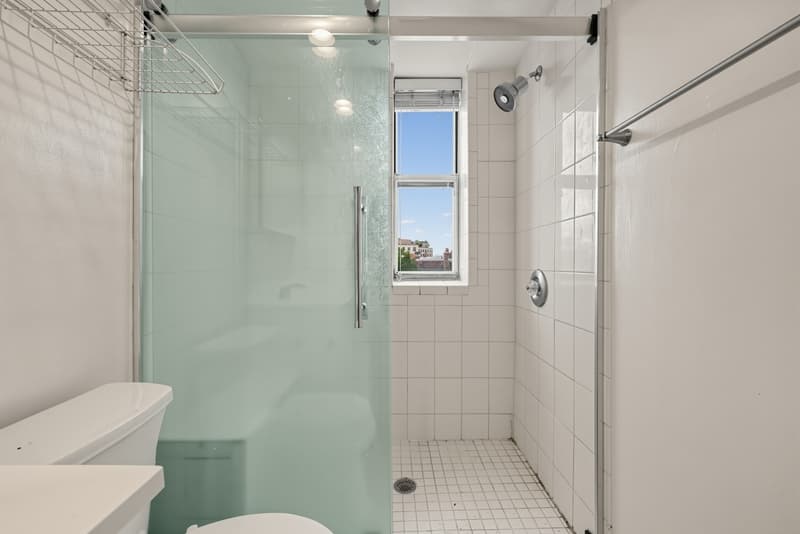 WASHINGTON House: 2127 California St NW