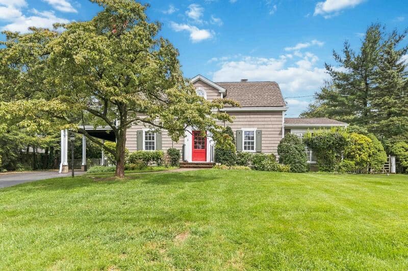 Florham Park House: 3 Crane Lane
