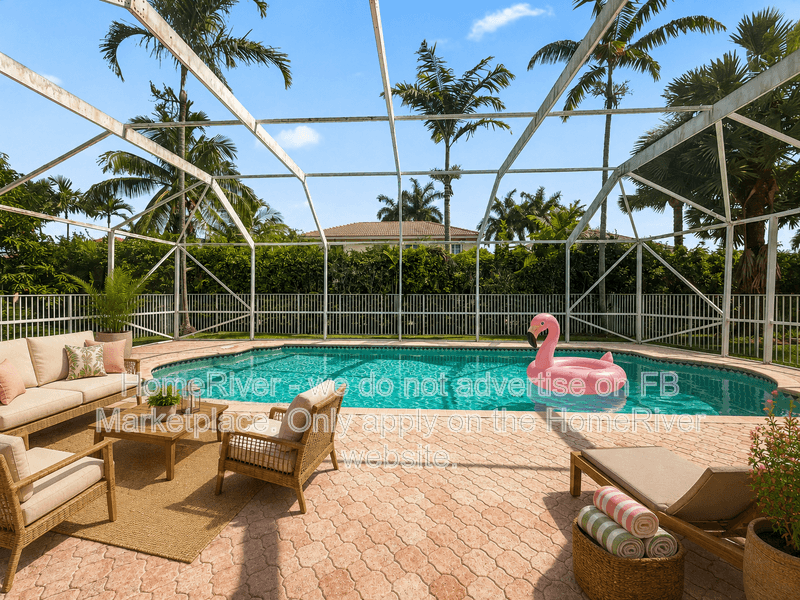 Weston House: 755 Sunflower Cir