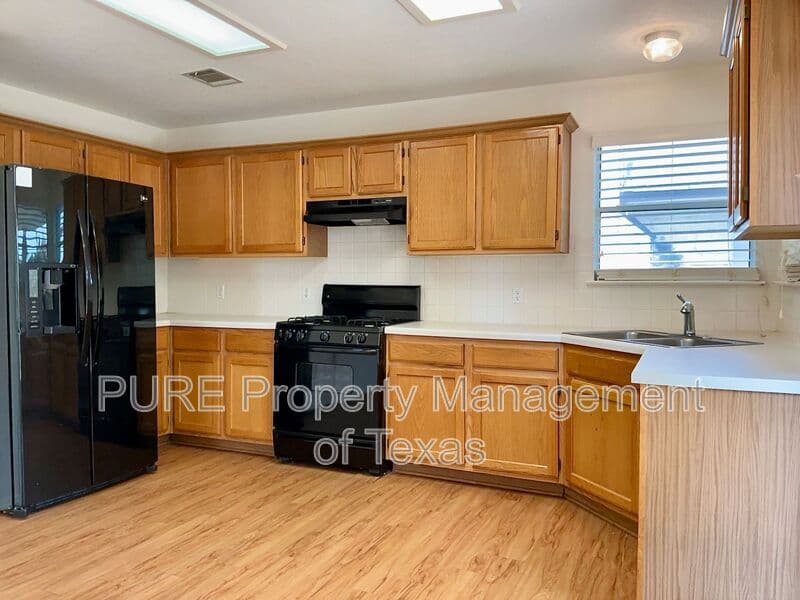 Round Rock House: 3123 Jazz St