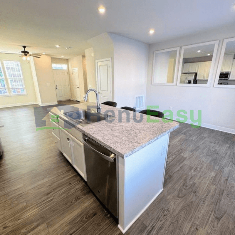 Portsmouth House: 217 Brittlebrush Drive