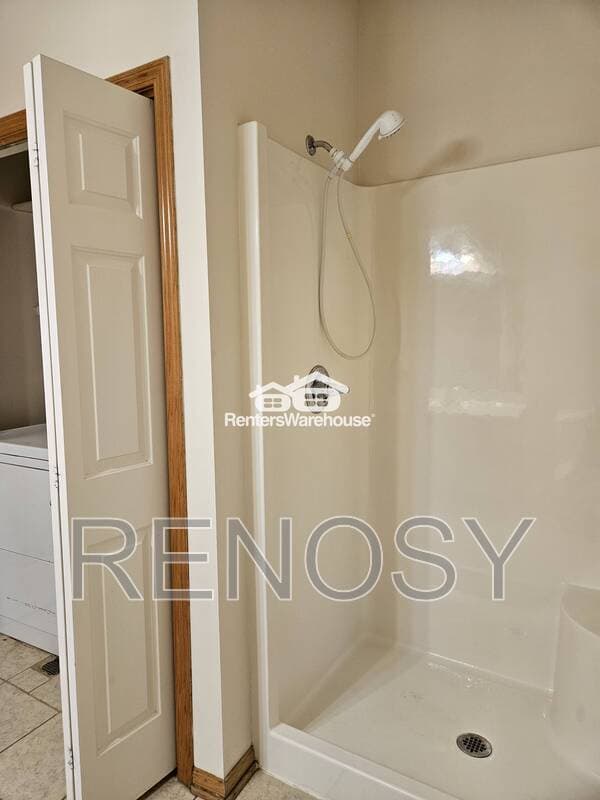 West Des Moines House: 8601 Westown Parkway