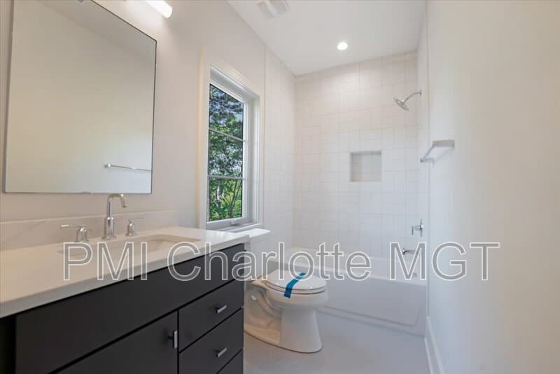 Charlotte House: 428 Dover Ave