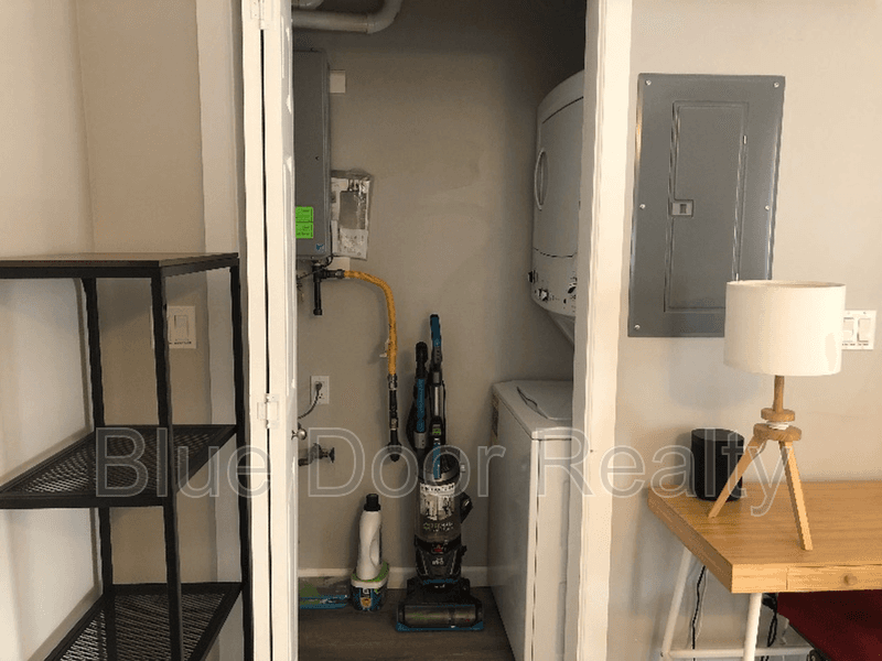 Albuquerque Condo: 1311 Barelas Rd SW