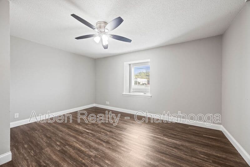 Hixson Condo: 5519 HIGHWAY 153 APT L
