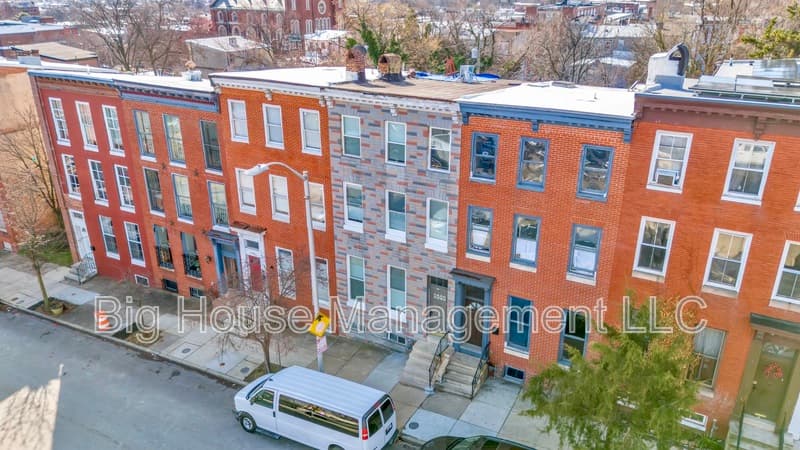 Baltimore Condo: 1725 Hollins St