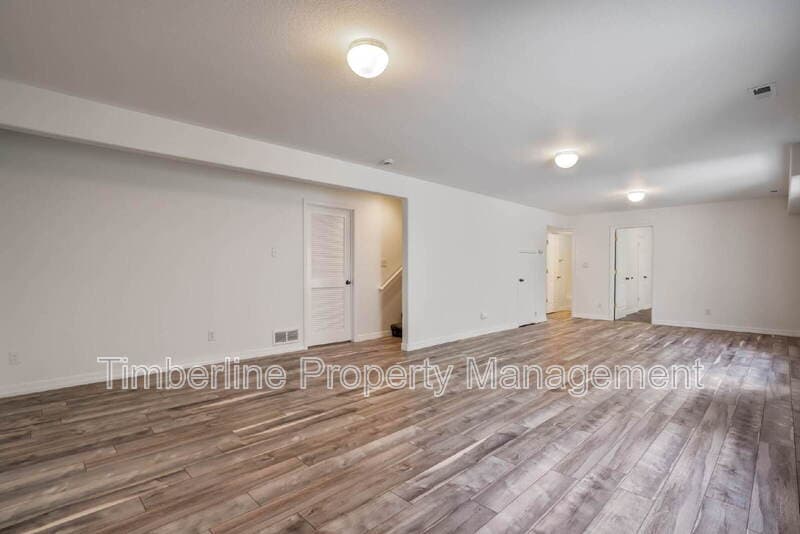 Monument House: 339 Fourth Street
