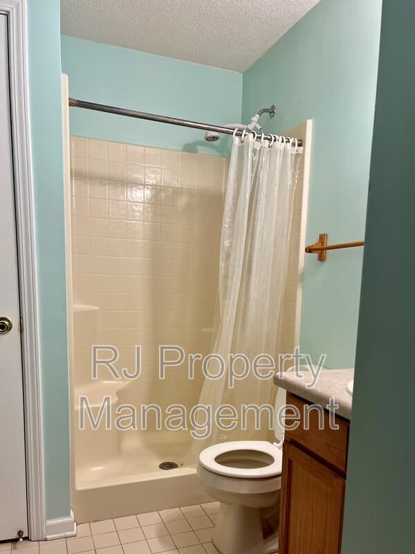 Memphis Condo: 5656 Encino Cv