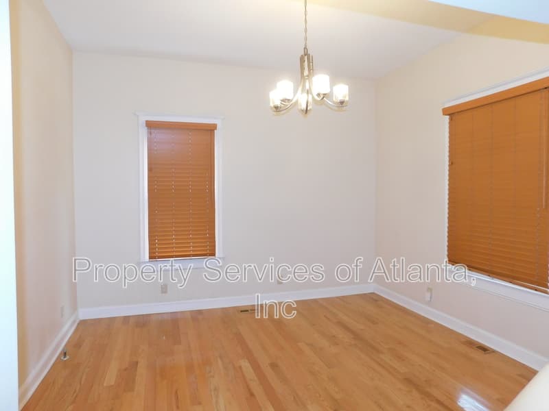 Atlanta House: 675 Grady Pl SW
